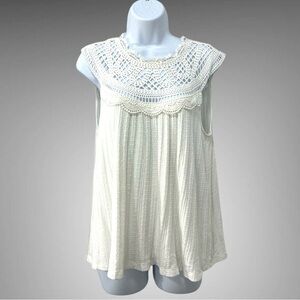 Anthropologie White Crochet Lace Women's Top
